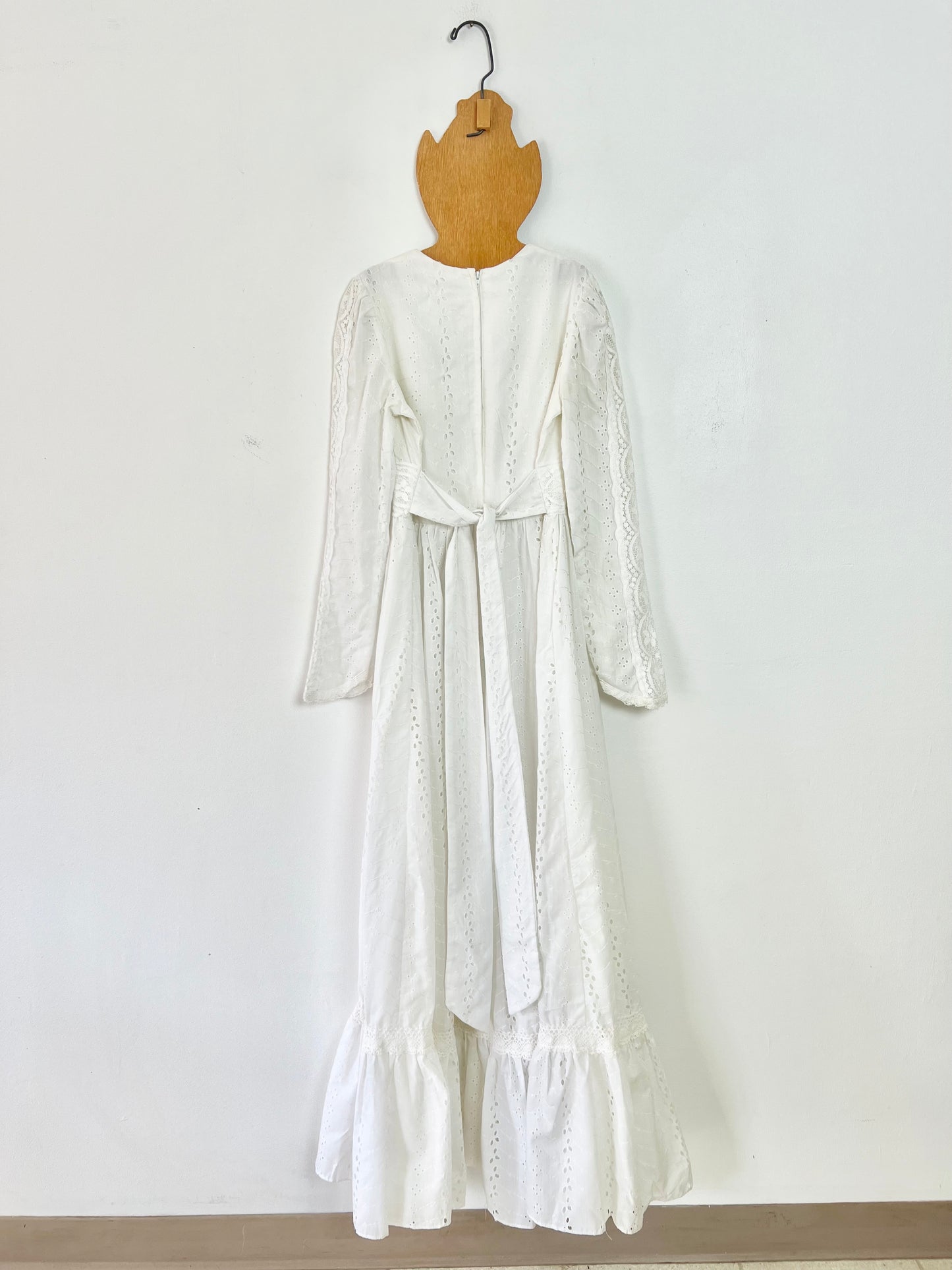 70s GUNNE SAX white cotton eyelet renaissance style Maxi Dress