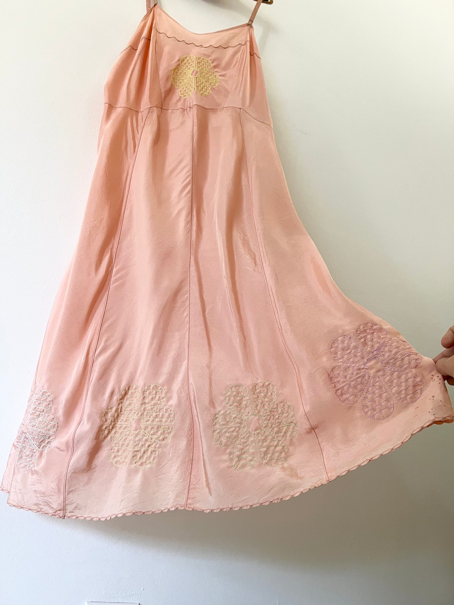 Silk Crepe Flower Slip
