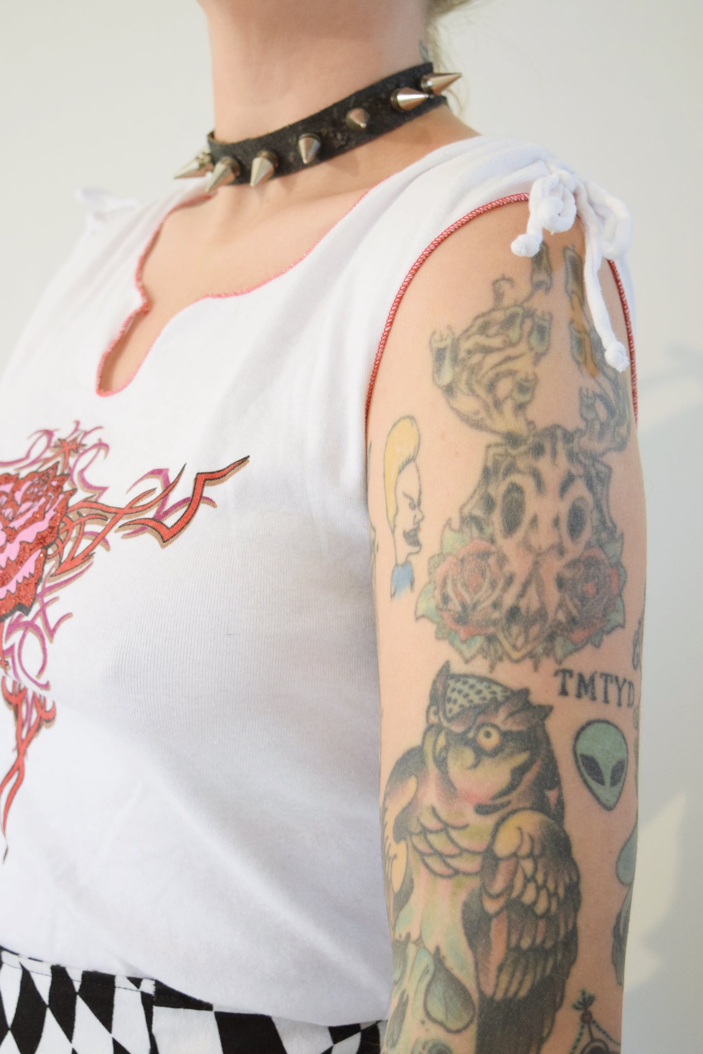 Y2K TRIBAL ROSE TANK - M/L