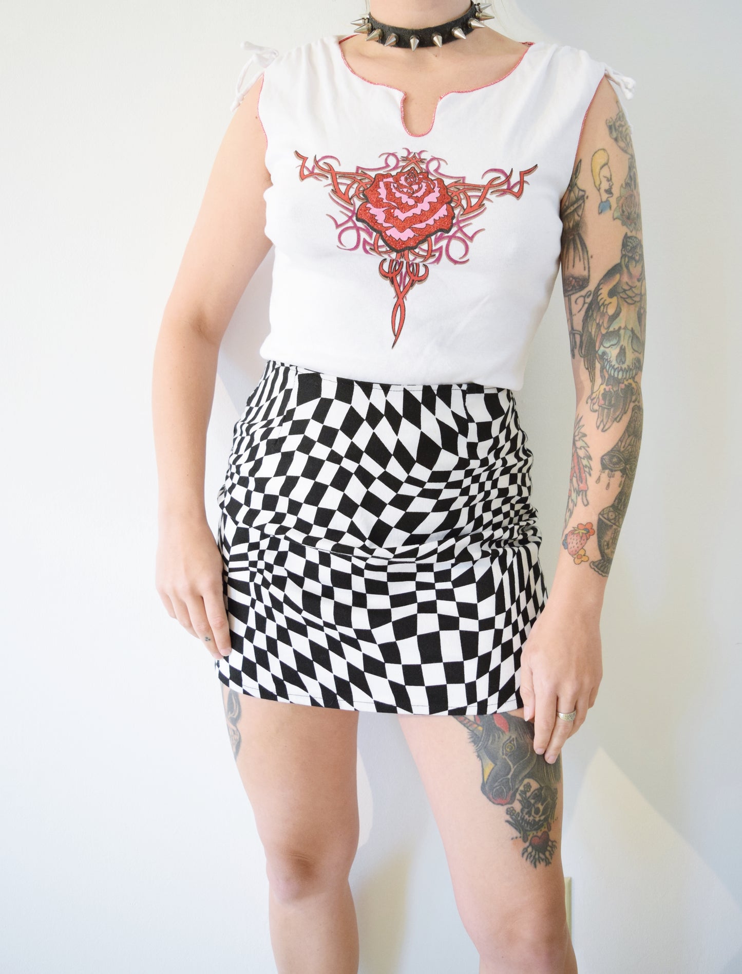 Y2K TRIBAL ROSE TANK - M/L