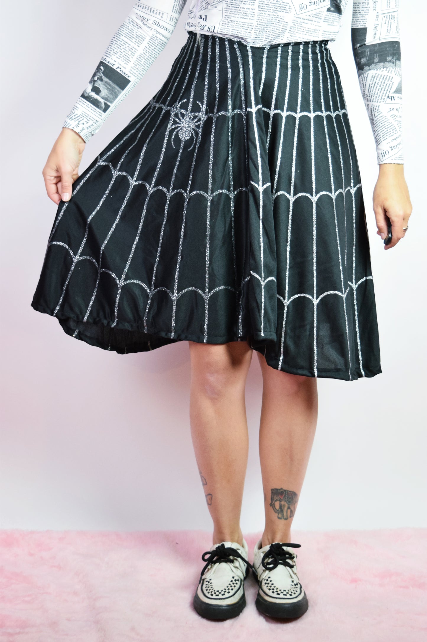 SPOOKY SPIDER WED MIDI - SMALL