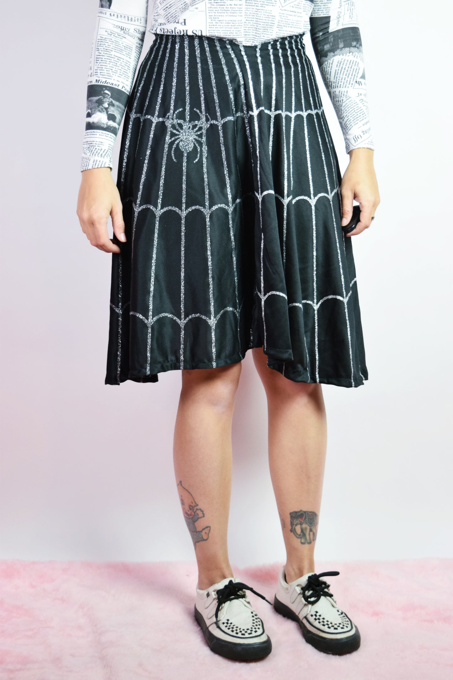 SPOOKY SPIDER WED MIDI - SMALL