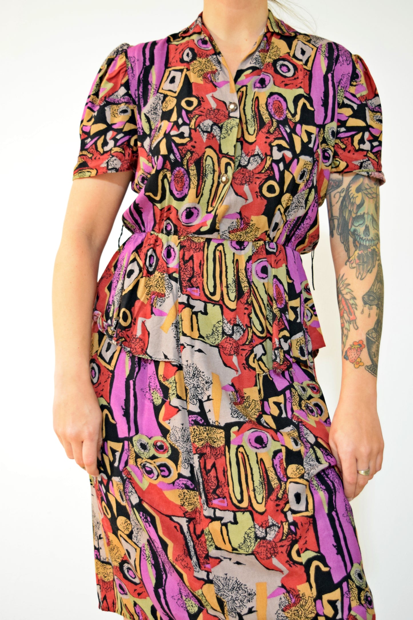 80s ABSTRACT MIDI DRESS - Small