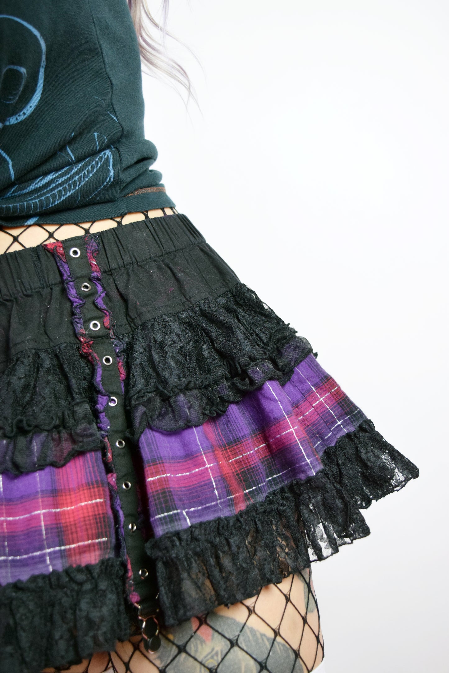 Y2K TRIPP MINI SKIRT - LARGE