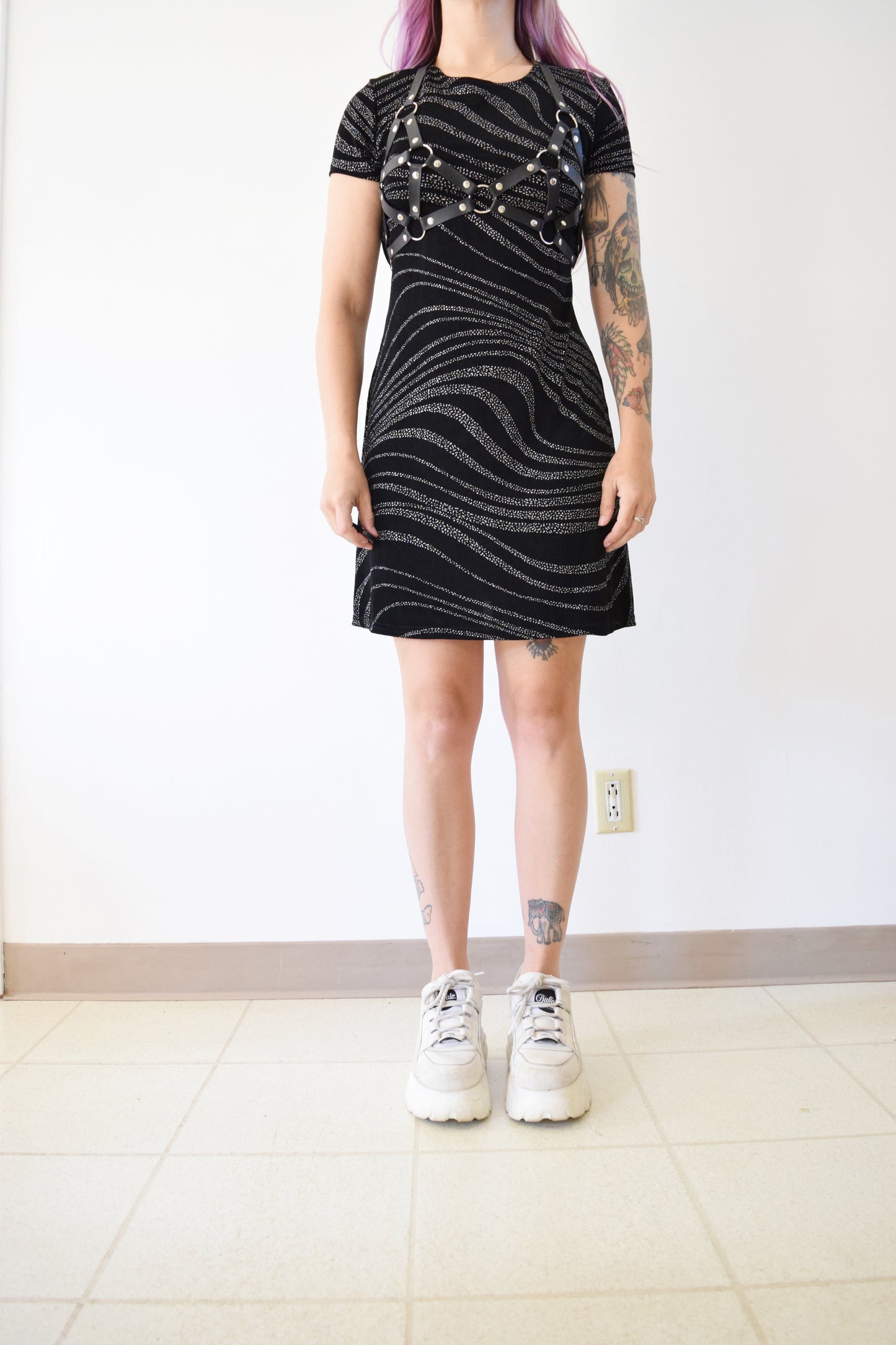 90s HOLOGRAPHIC WAVY MIDI - S/M