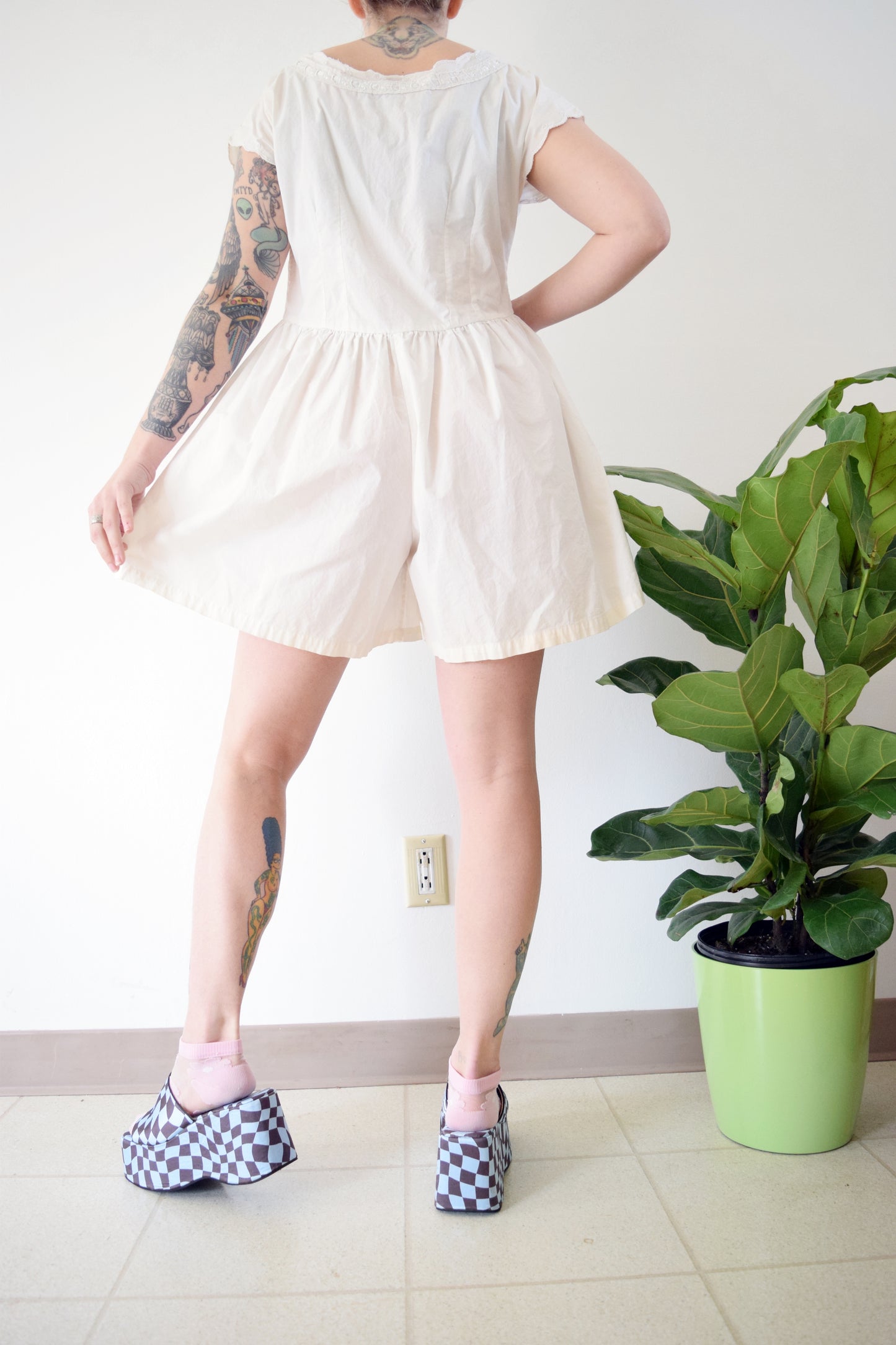 90s WHITE ROMPER - LARGE