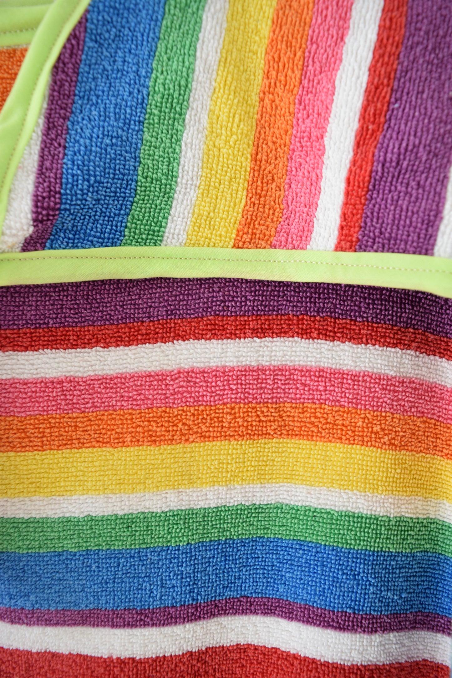 *OWLEPHANT ORIGINAL* RAINBOW TOWEL SWEATER - LARGE