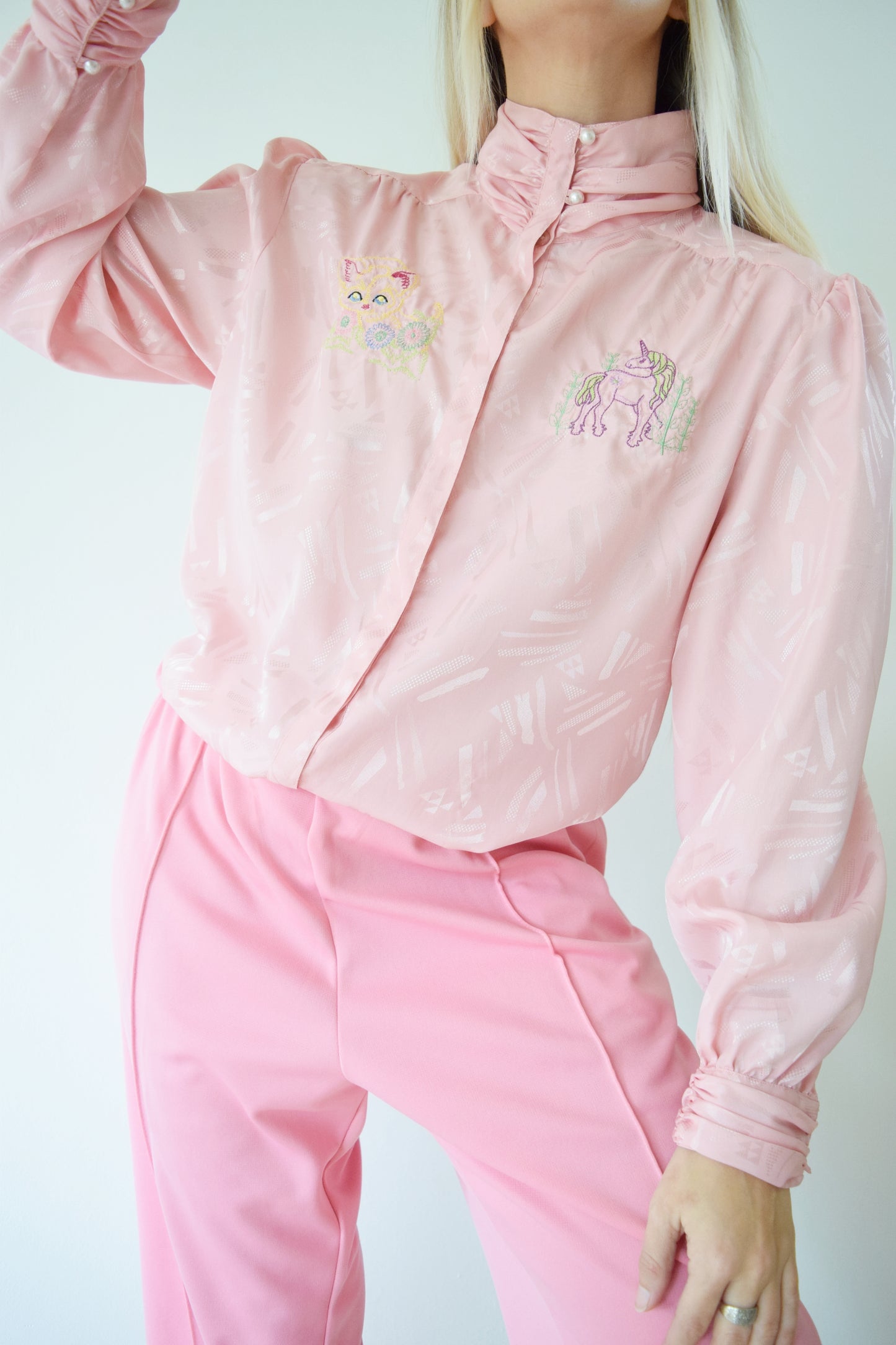 EMBROIDERED IRIDESCENT PINK BLOUSE - MEDIUM