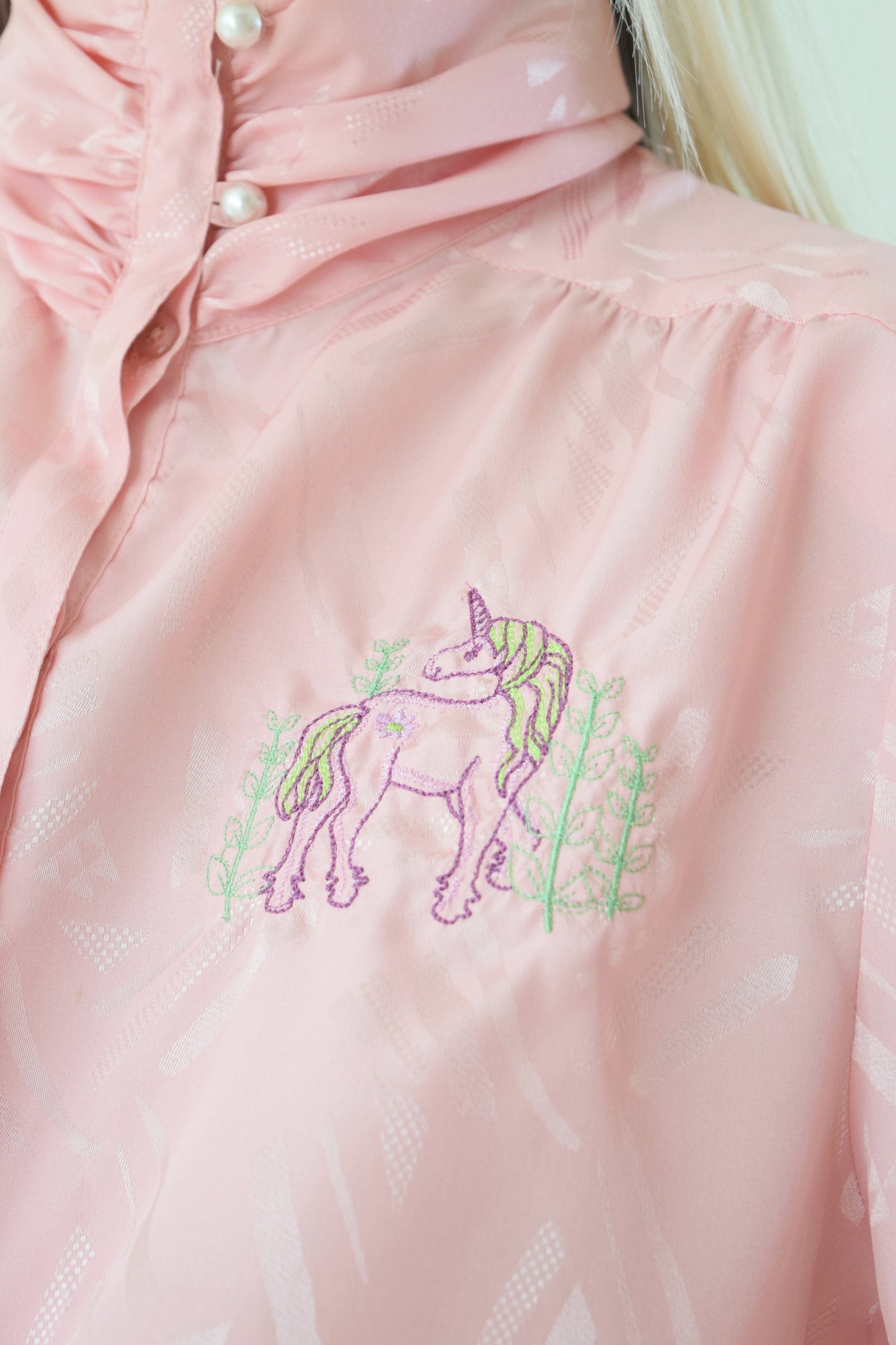 EMBROIDERED IRIDESCENT PINK BLOUSE - MEDIUM
