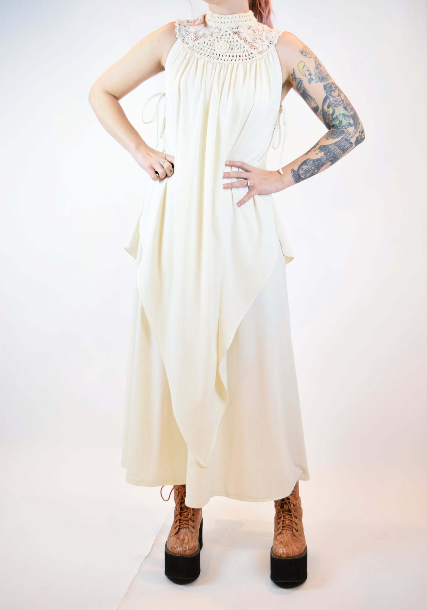 60s BOHEMIAN LACE BUST MIDI - SMALL