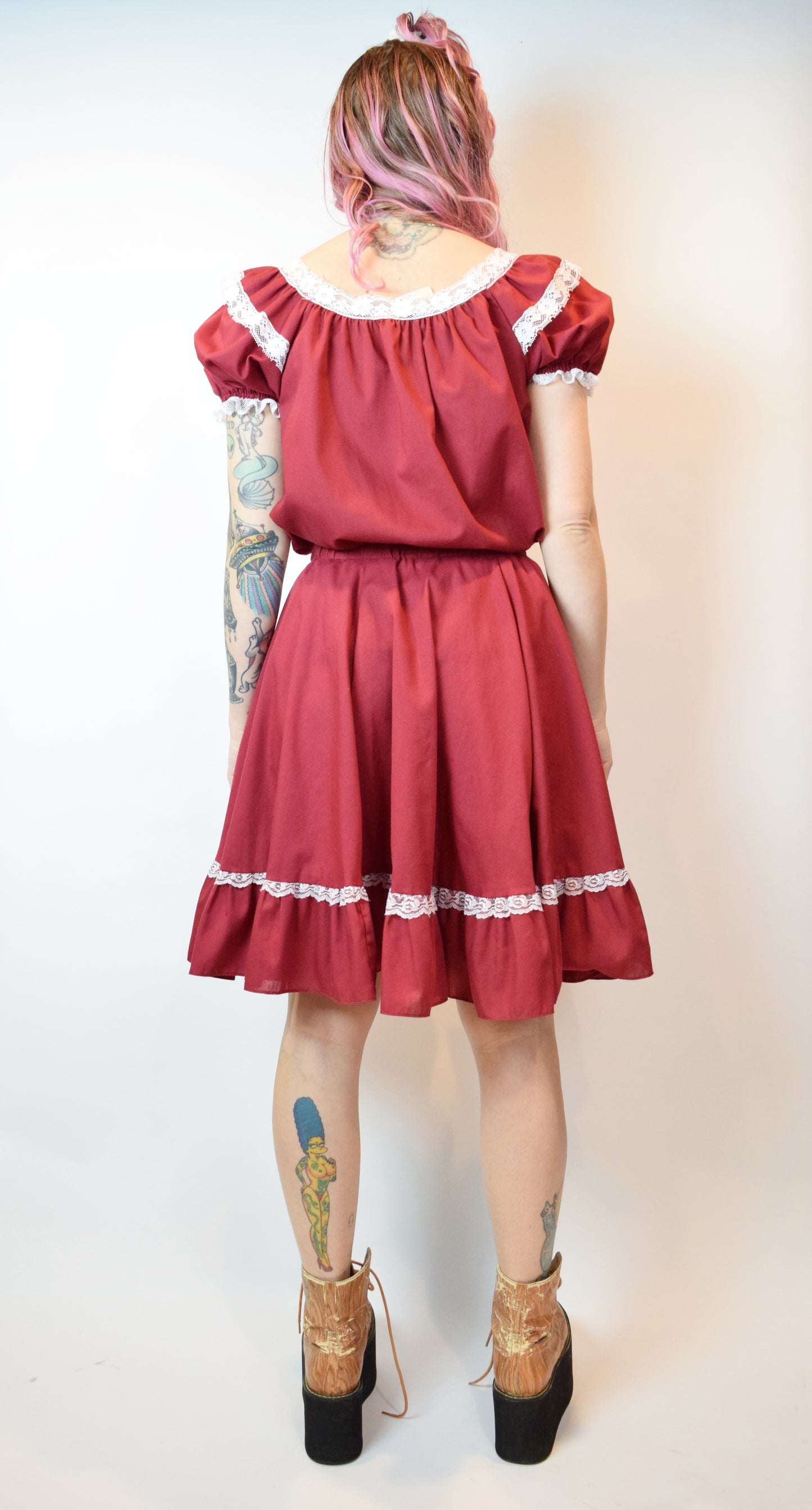 70s RED SQUARE DANCE SET - SMALL
