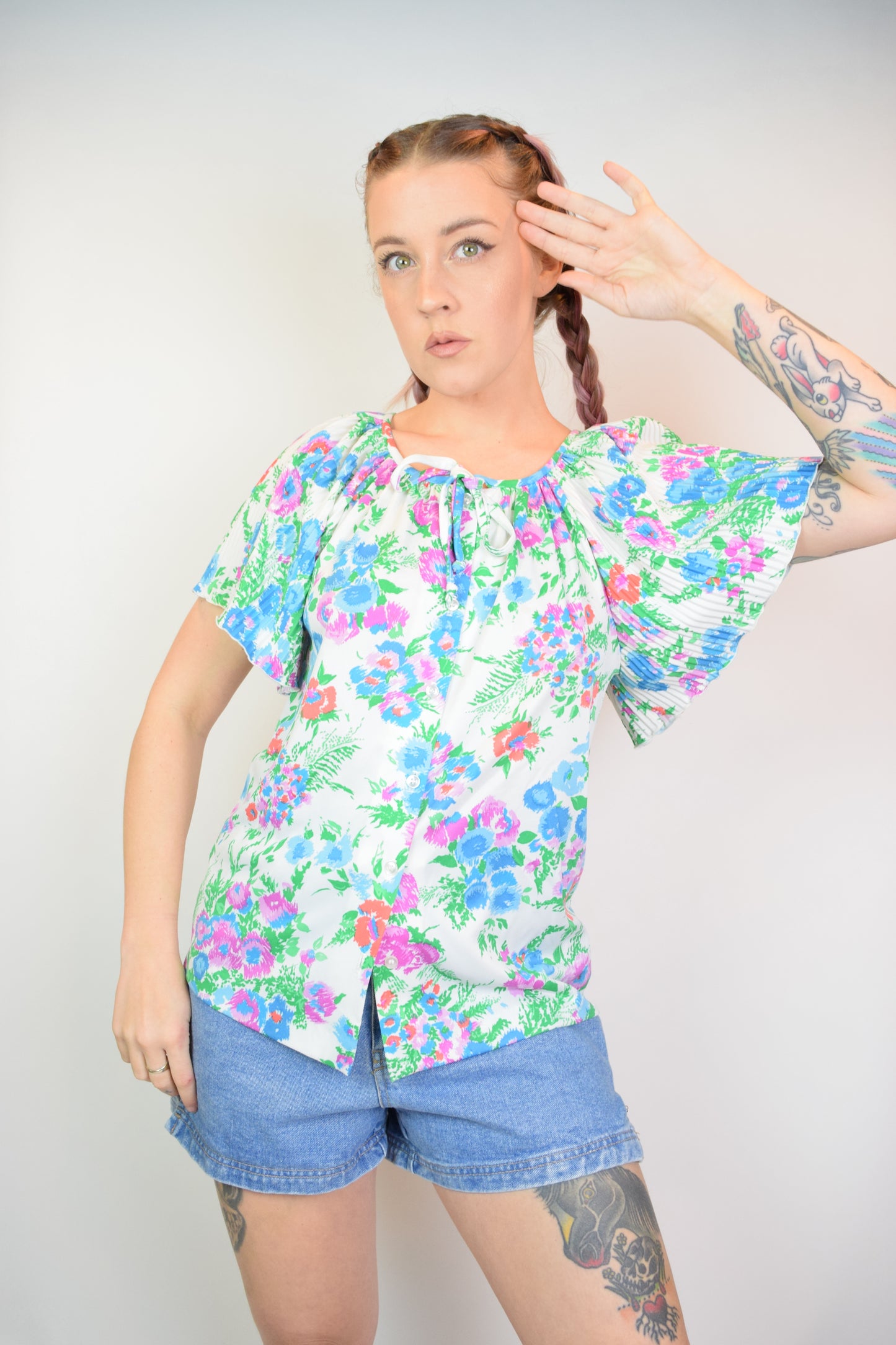 RAINBOW FLORAL 70S ACCORDION BLOUSE - MEDIUM