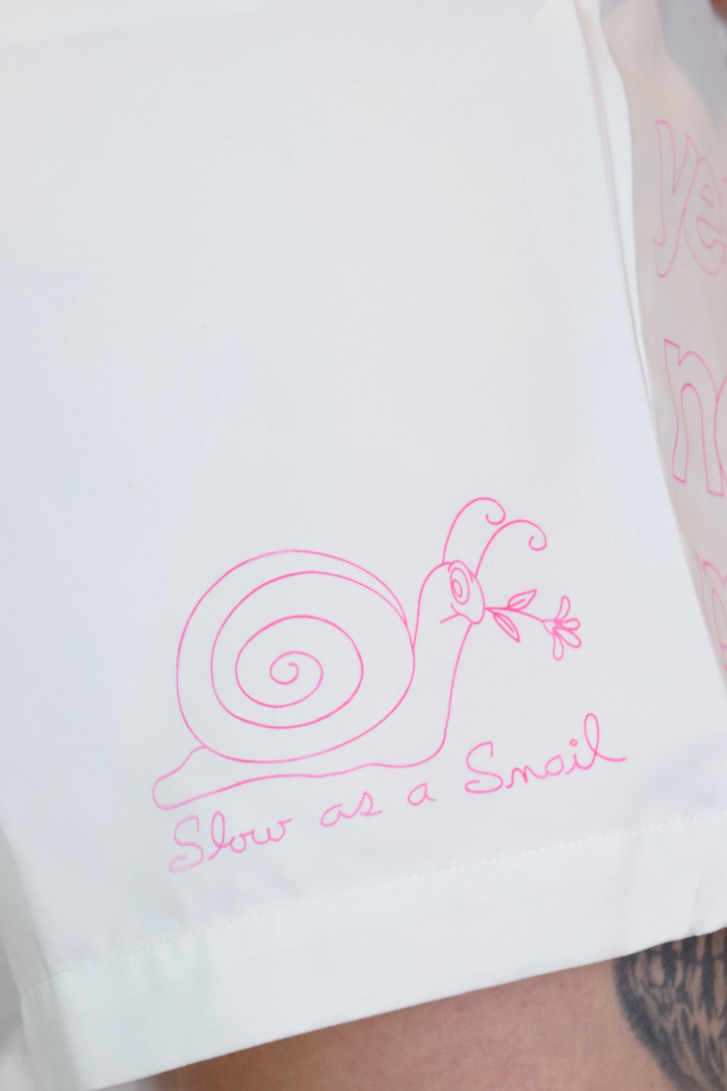 90s REWORKED MILKY WHITE PLEATED SHORTS - 28"