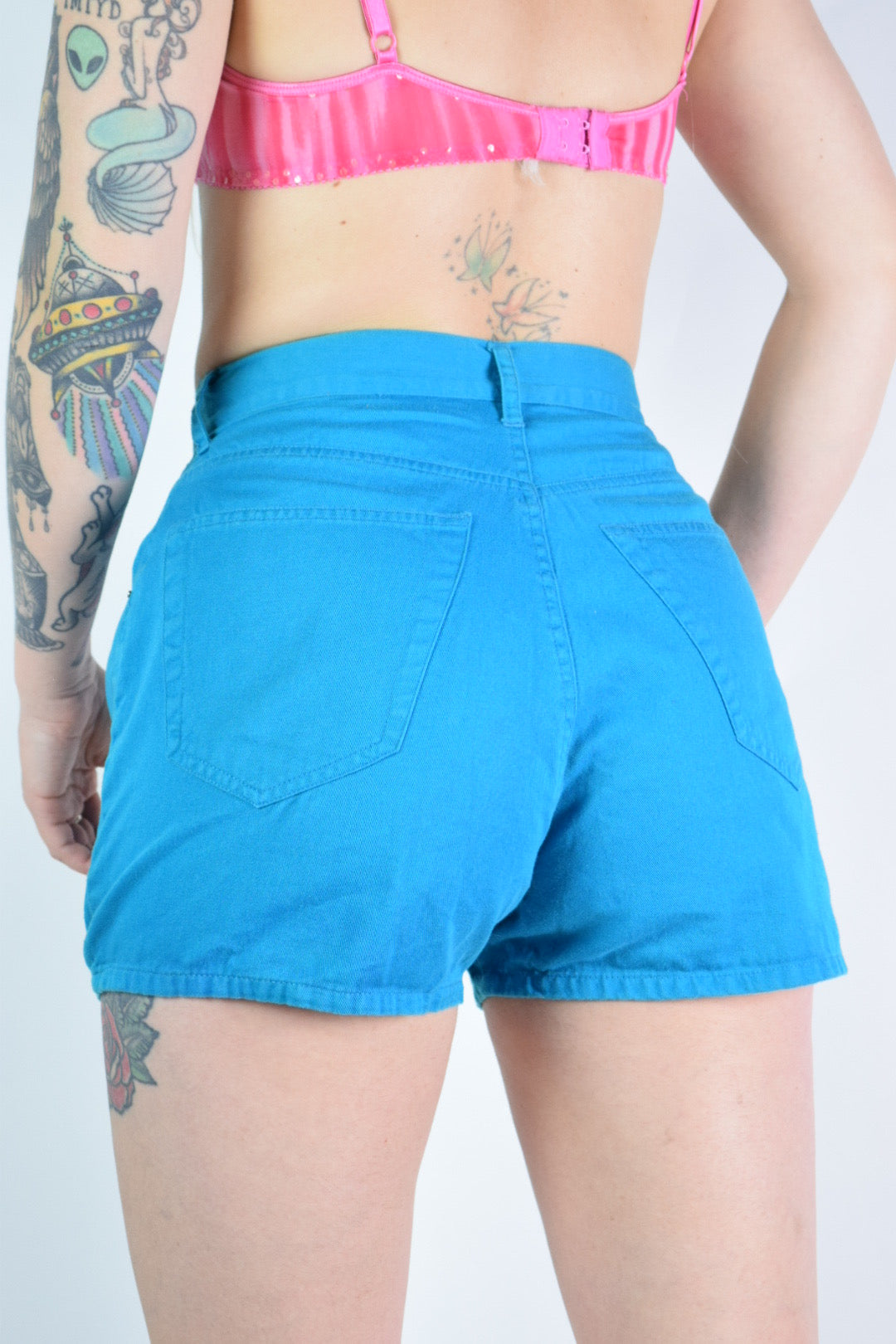 90s BRIGHT TEAL HOTPANTS - 26/27" waist