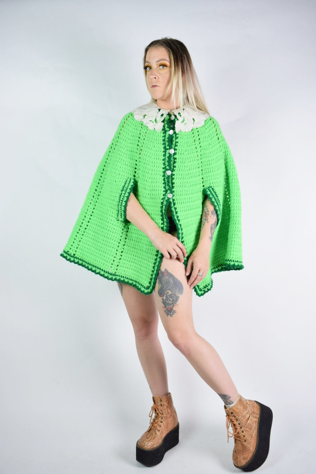 60s SLIME GREEN CHUNKY KNIT PONCHO - O/S