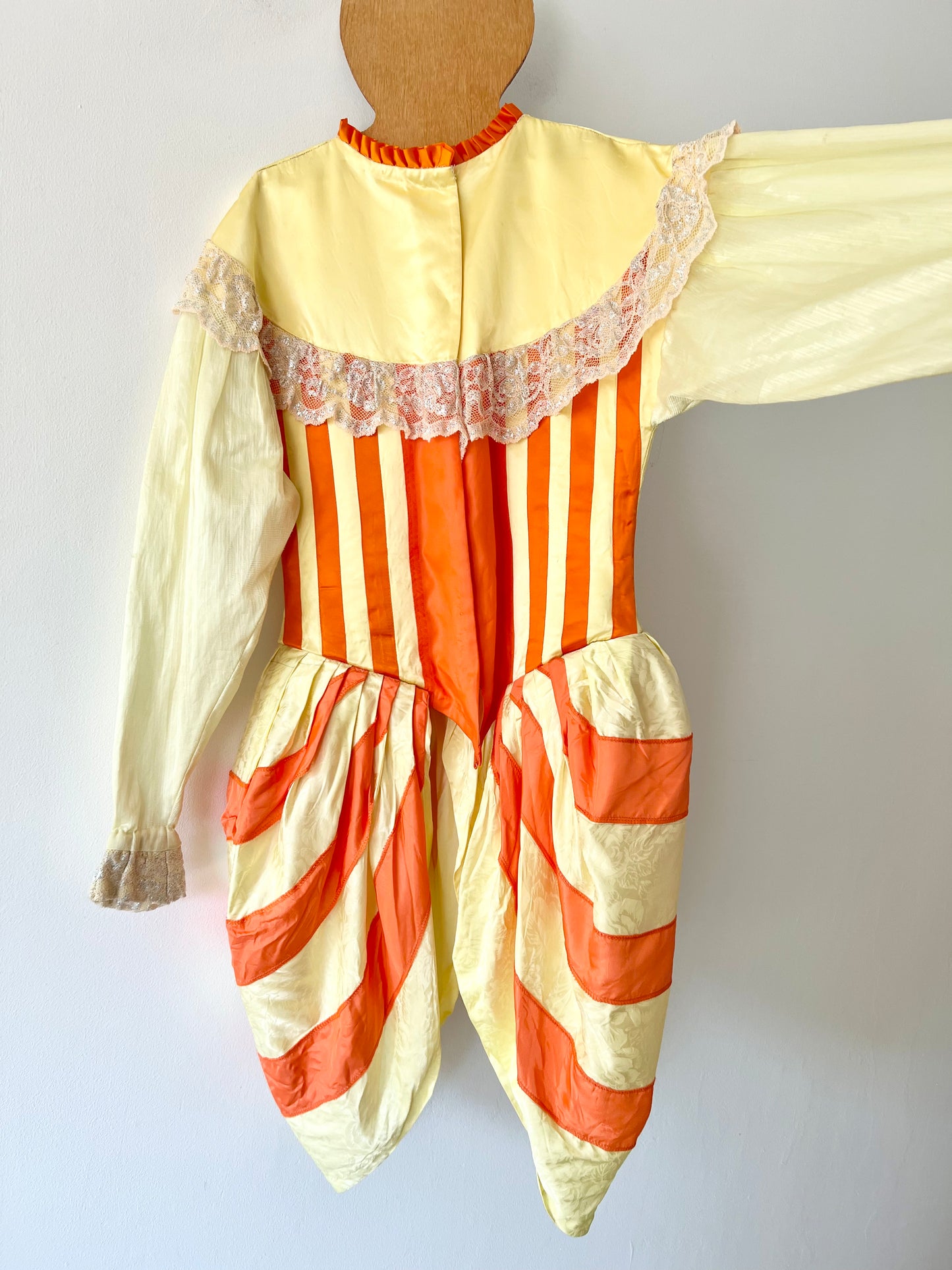Vtg Handmade Jester Bouffant Piece