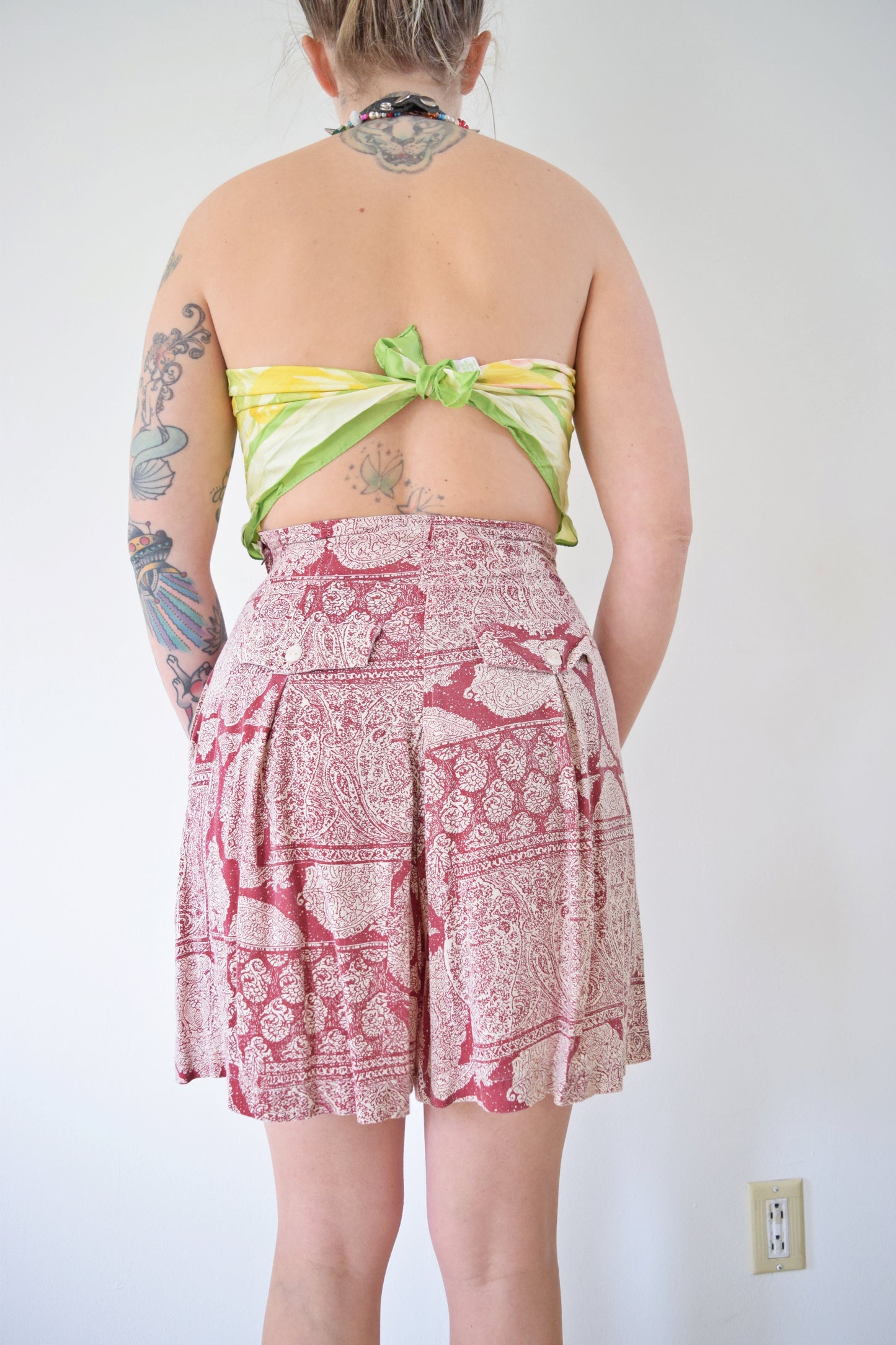 90s PAISLEY SHORTS - 26" WAIST