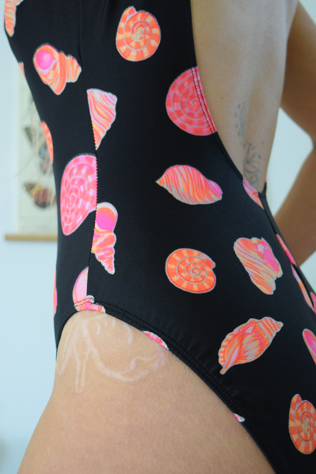 90s Seashell One Piece - Small