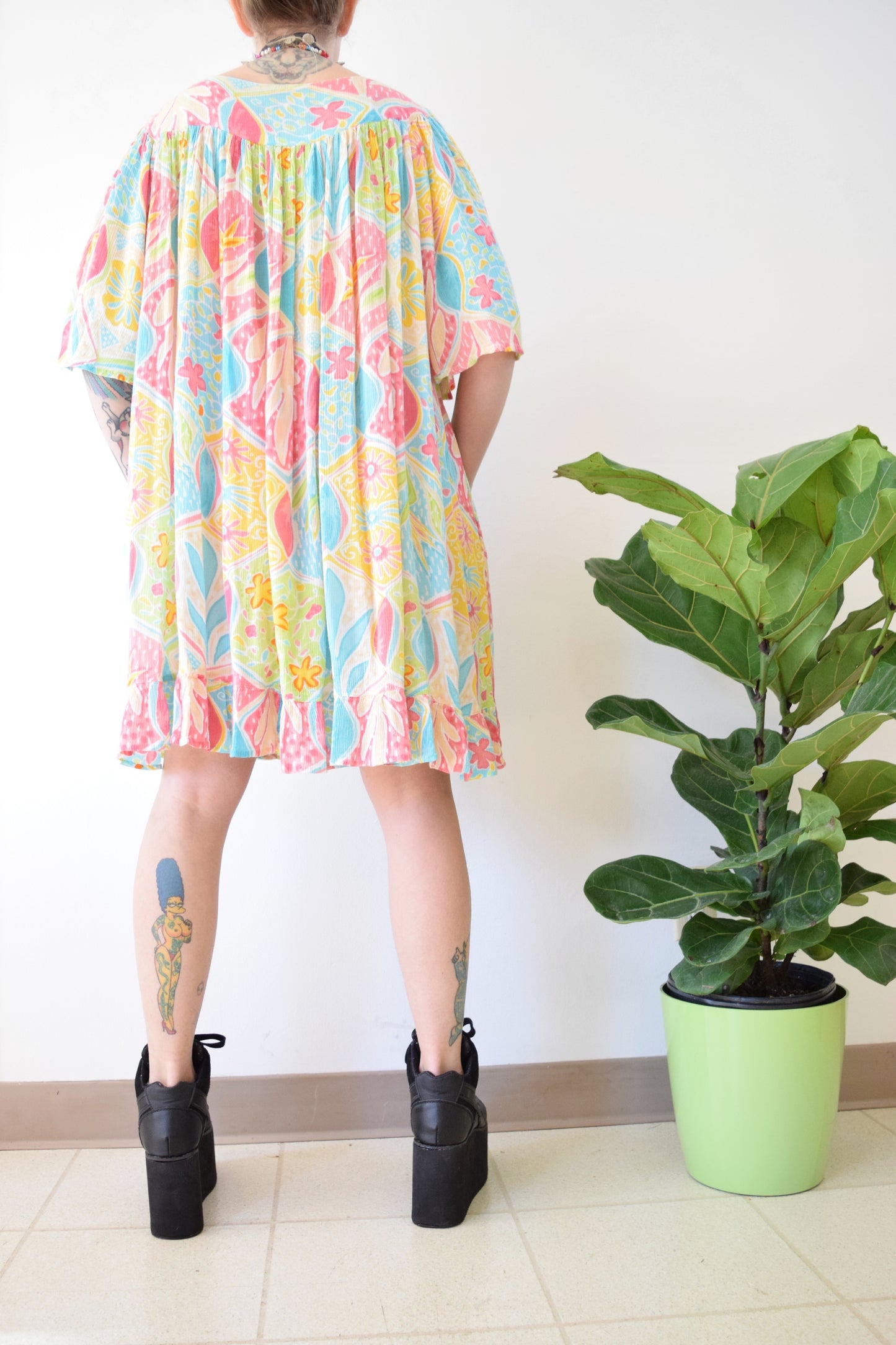 90s RAINBOW FLORAL MINI - LARGE