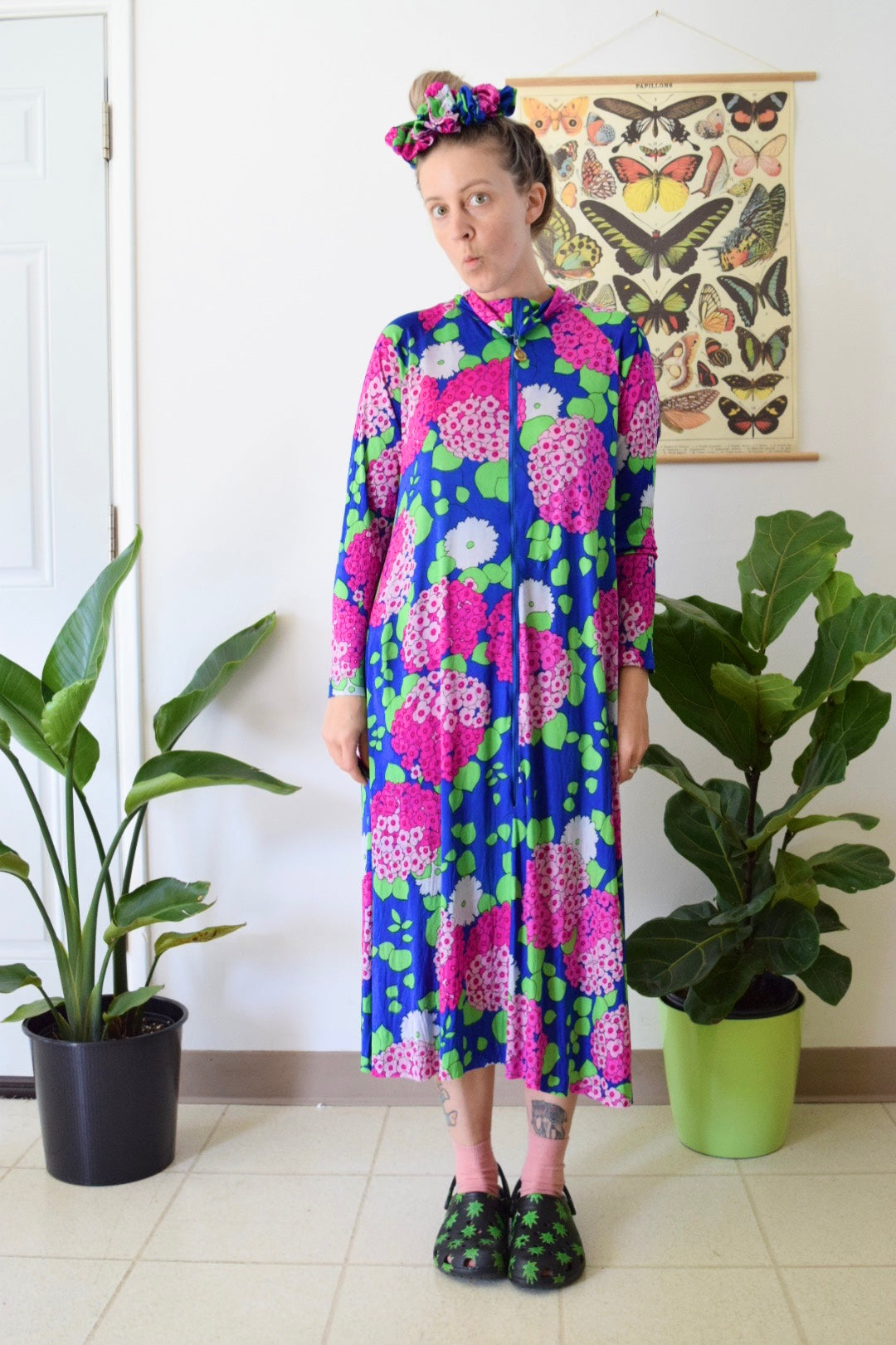 Reworked Psychedelic 60s MuMu Midi Dress w/ Scrunchie