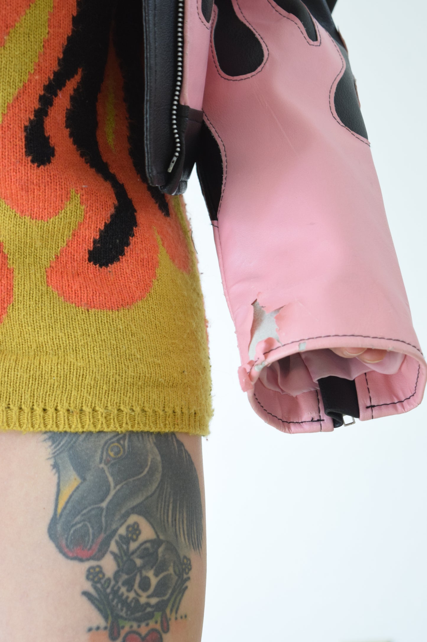 PINK FLAME PLEATHER JACKET - S/M