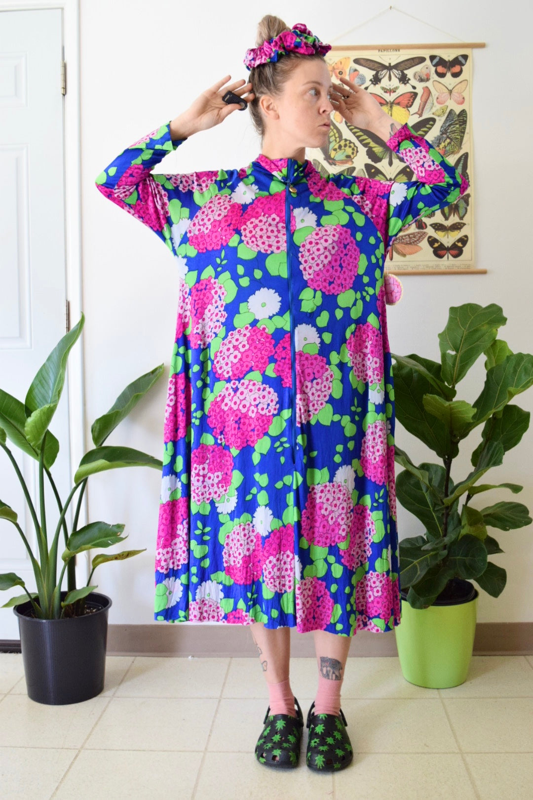 Reworked Psychedelic 60s MuMu Midi Dress w/ Scrunchie