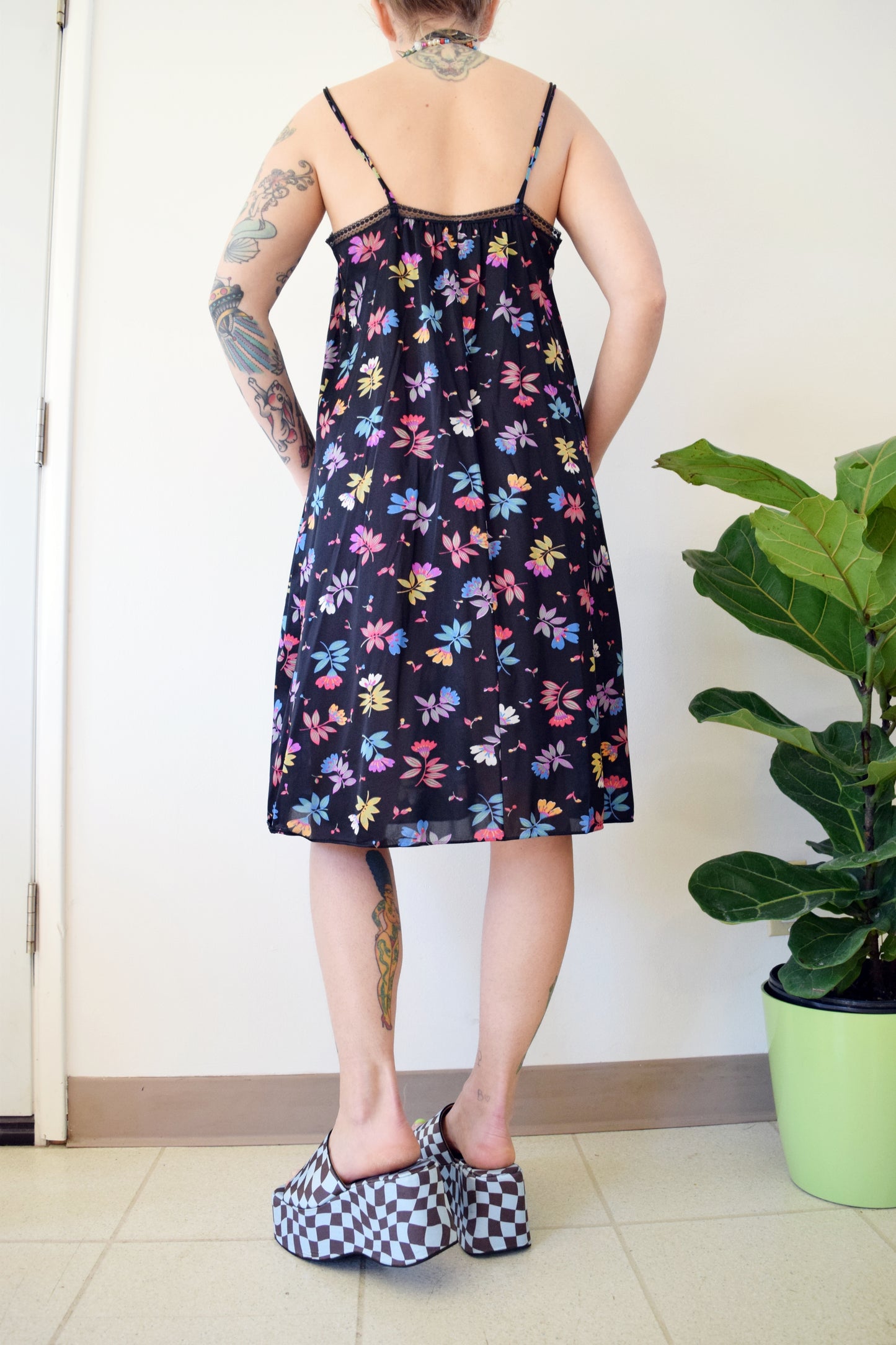 70s VAMPY FLORAL LOUNGE SET - M/L