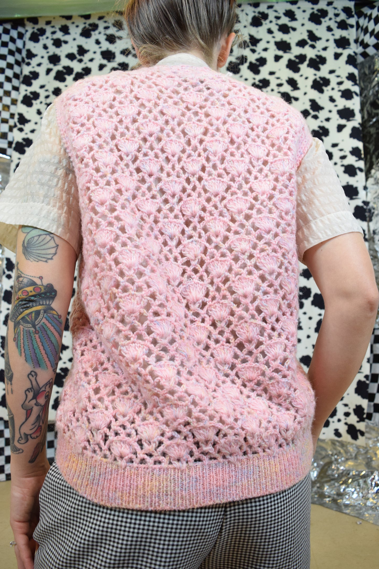 90s SEASHELL KNITTED PINK VEST - M/L