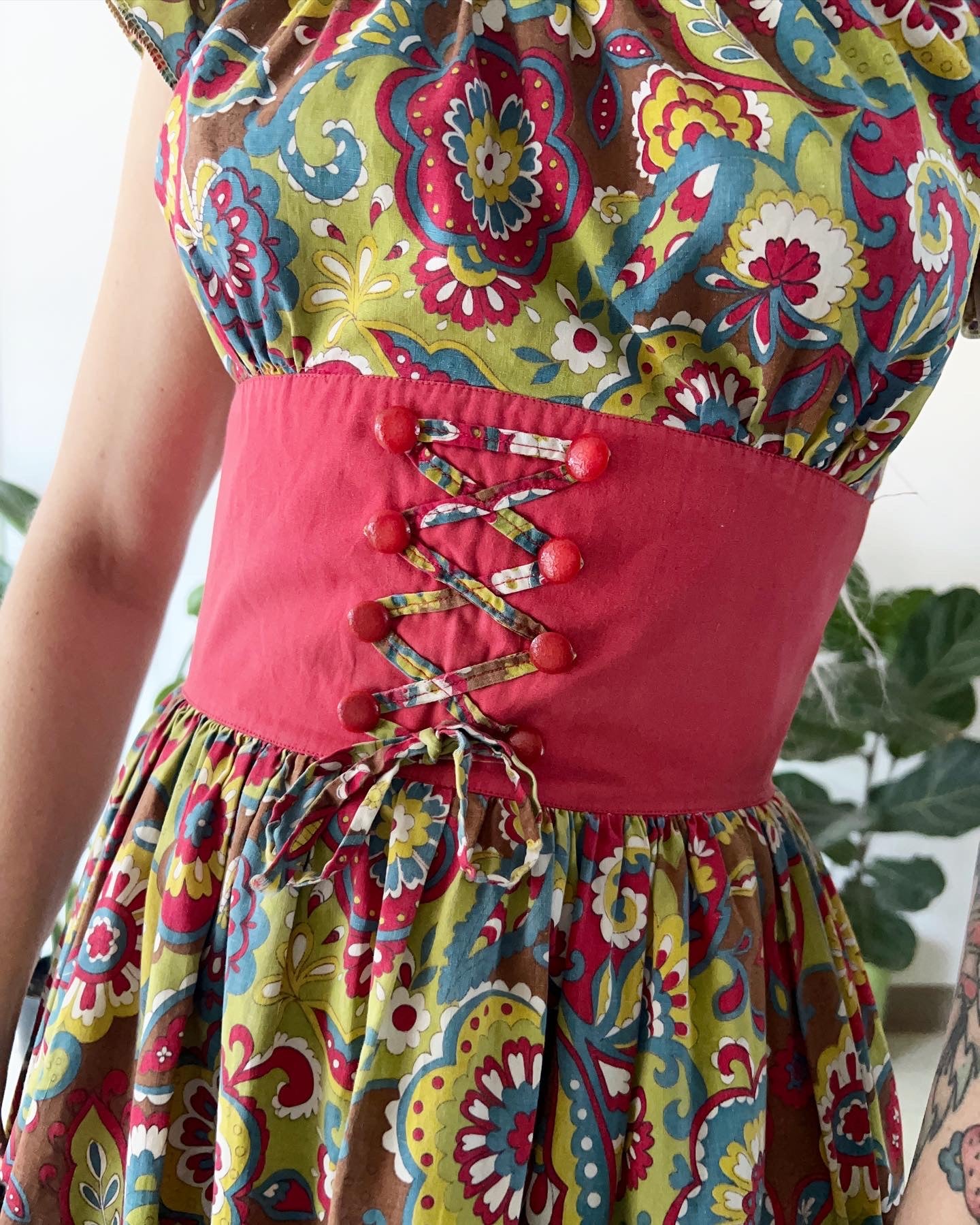 60s psychedelic floral dirndl mini dress - XS-S