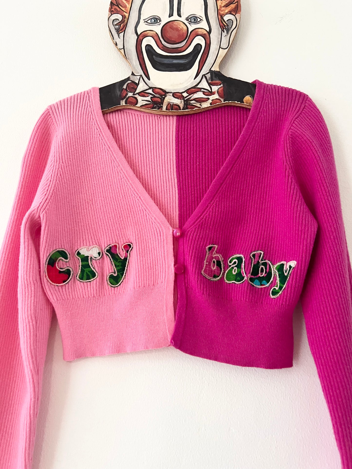 Cry Baby Appliqué Cropped Cardigan XS/S