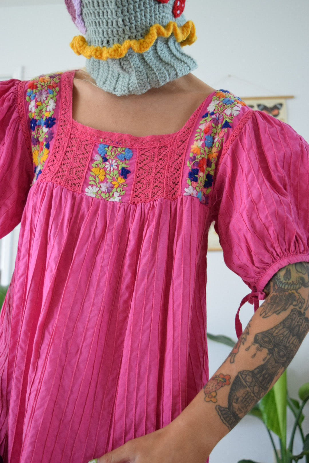 70s Pink Puff Sleeve Embroidered Maxi Dress - Medium